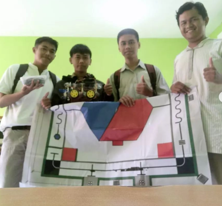 Lomba PENS Line Tracer